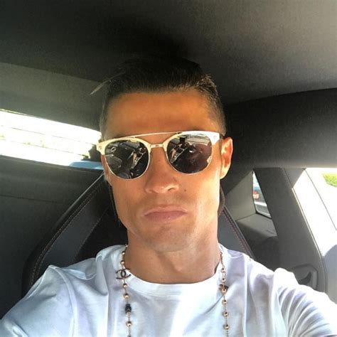 Stunning Selfie from Cristiano Ronaldo’s Hottest Instagram Pics | E! News