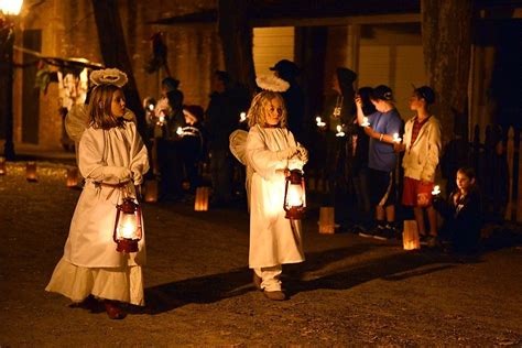 Las Posadas tradition gets time-warp twist in Columbia