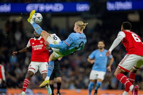 Erling Haaland tries to copy Zlatan Ibrahimovic goal vs Arsenal ...