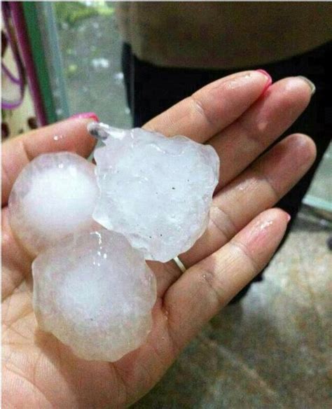 Hello 太太 TaiTai: Hail in Hong Kong