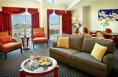 Newport Marriott (Newport, RI) - Resort Reviews - ResortsandLodges.com