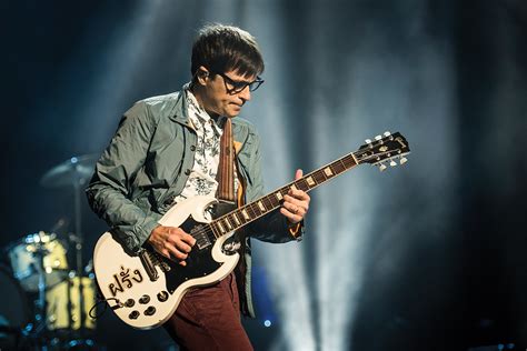 Interview: Weezer - Keep Fishin' - The Guitar Magazine | The Guitar Magazine