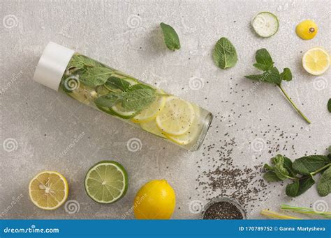 Lemonade Mint, Sliced Lemon, Mint Leaf, Mint Leaves, Fresh Lemonade, Lemon Cucumber Stock Photo ...