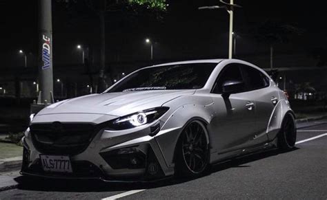 https://s1.cdn.autoevolution.com/images/news/mazda3-gets-awesome-widebody-kit-in-taiwan-125360_1 ...