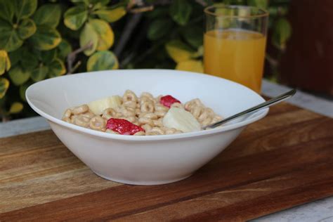 Cereal Bowl – Cheerios with Strawberries & Bananas | Just Dough It!