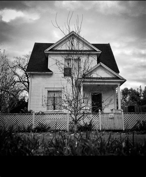 Boo Radley's scary house! Dill, Scout and I want to go find him so bad ...