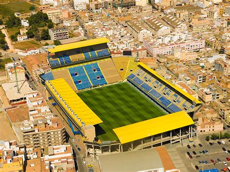 vista-aerea-estadio-villarreal - Estadios de Fútbol