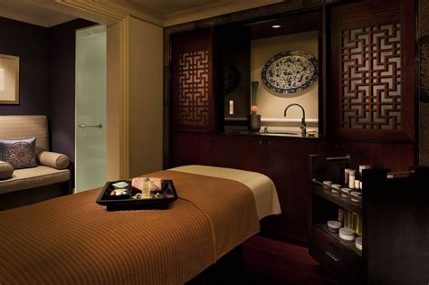 The Peninsula Spa Shanghai - Haute Grandeur