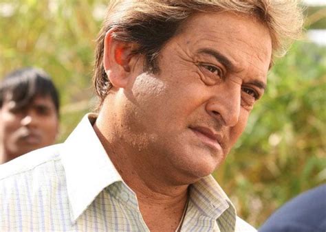 Mahesh Manjrekar to contest elections