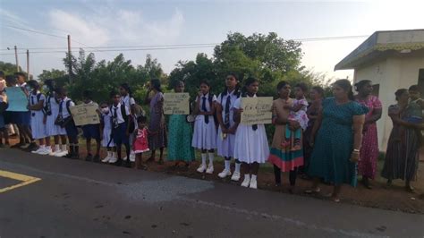 Vavuniya students suffering as buses refuse to take them to school ...