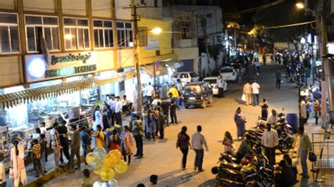 Bengaluru civic body starts revamp of iconic food street at VV Puram - The Hindu