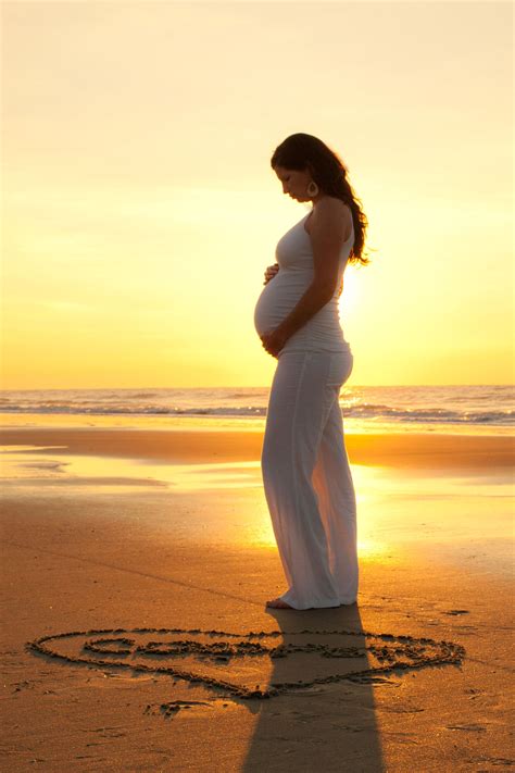 Pin on Maternity photo ideas