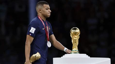 'It was a complicated time' - Mbappe haunted by World Cup final defeat ...