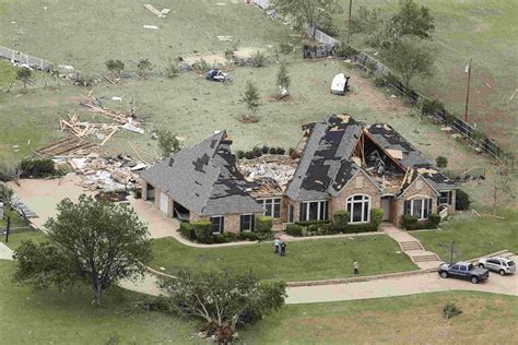 Texas tornadoes leave a path of destruction near Dallas/Fort Worth