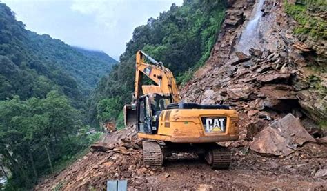 Uttarakhand: Three killed in landslide on Kedarnath trekking route-Telangana Today