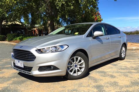 2015 Ford Mondeo Review : Hatch and Wagon - photos | CarAdvice