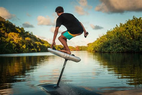 Lift Foils eFoil Hydrofoil Board Lets You Carve Water Even Without Waves