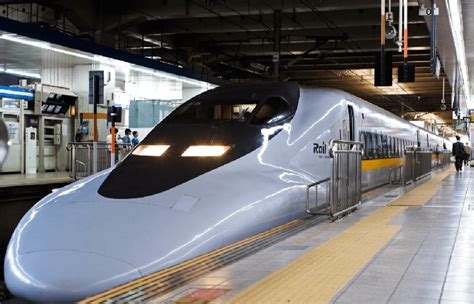 As India Goes All Out On Bullet Trains, Why Is The US Still Lagging Behind Japan & China?