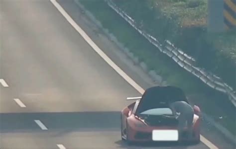 Watch A Lamborghini Huracan Get Smashed By SUV After Breaking Down In ...