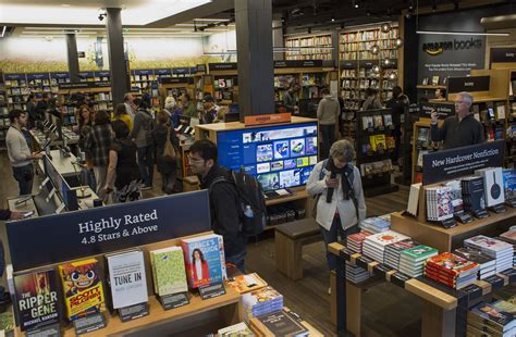 Amazon Books: See Inside Amazon's New Bookstore | Time