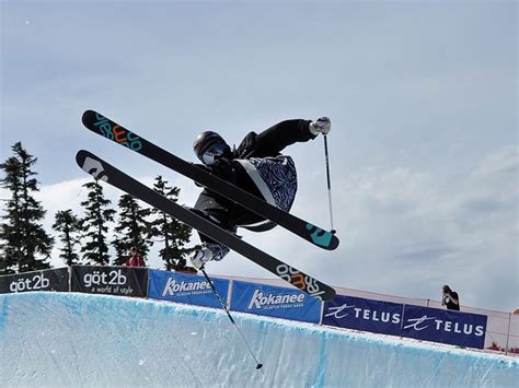 Freestyle Skiing - Everything You Need To Know | Ski Addict