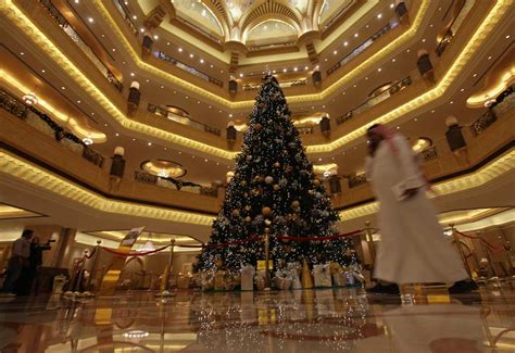 Emirates Palace gets 40-foot tall Christmas tree - Hotelier Middle East