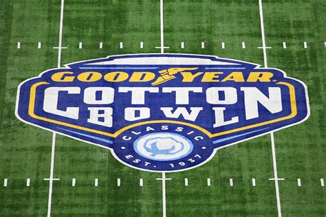 A Look Back At Notre Dame's Cotton Bowl History // UHND.com