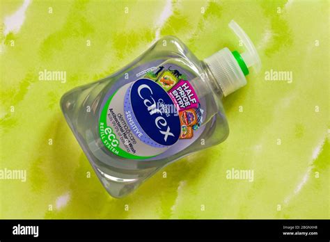 Cussons carex sensitive hand wash hi-res stock photography and images ...