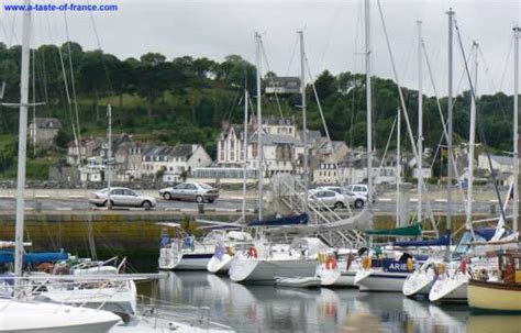 Binic Brittany France,photos of the town