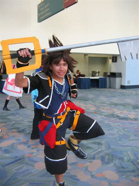 Sora Cosplay by Knightfourteen on DeviantArt