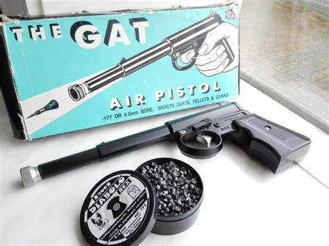 THE GAT AIR PISTOL .177 with a 4.5 mm caliber in original box, made by ...