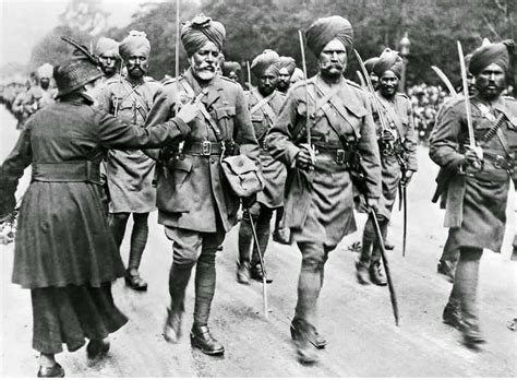 Indian Soldiers arriving in France, World War I, 1914. : r/OldSchoolCool