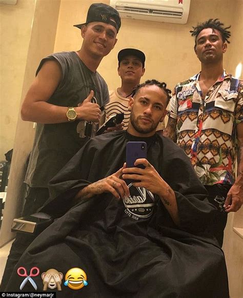 Neymar debuts new hairstyle, goes on dreadlocks (Photos)