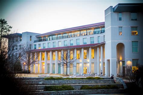 Executive MBA program among best in U.S. in Financial Times ranking ...