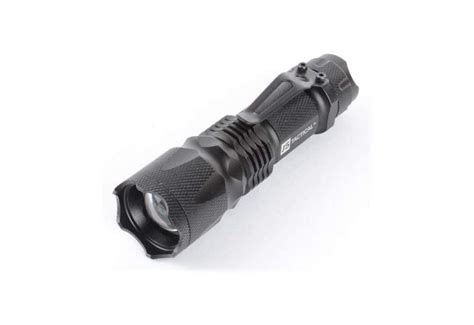 Best EDC Flashlights in 2022 [Buying Guide] – Gear Hungry