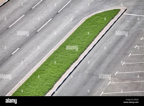 Central Reservation High Resolution Stock Photography and Images - Alamy