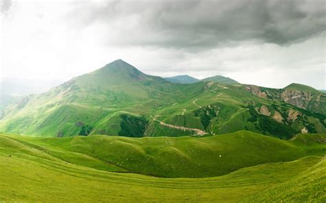 Fond d'écran : paysage, Montagnes, colline, la nature, herbe, champ, vert, vallée, Col de ...