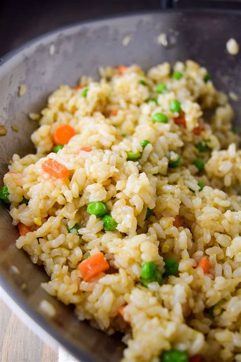 Hibachi-Style Fried Rice Recipe - Kitchen Swagger