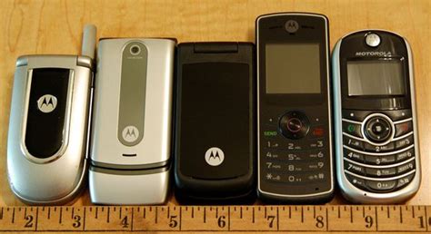 TracFone Motorola W175 and TracFone Motorola W260g Review and ...