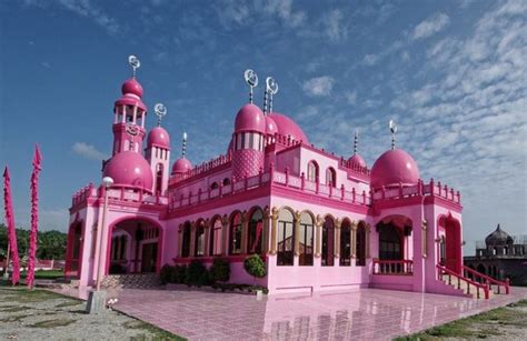 Here are Some of the Most Beautiful Mosques in the Philippines | Lamudi