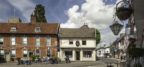 Guide to Framlingham - the perfect town for a stroll