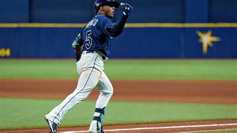 Top prospect Wander Franco homers in MLB debut for Rays