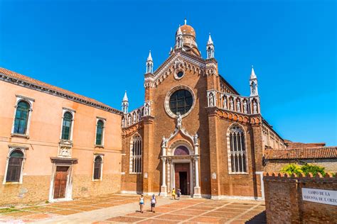 Take a Tour of the Famous Venice Architecture