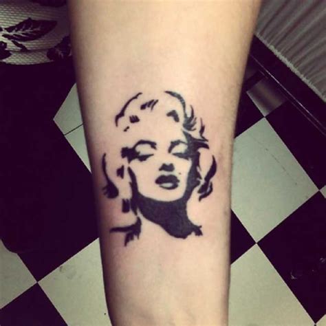 45 Iconic Marilyn Monroe Tattoos That Will Leave You In Awe - TattooBlend