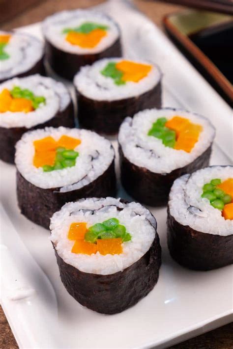 EASY Vegetarian Sushi - Best Japanese Recipe - Dinner - Lunch - Party Food