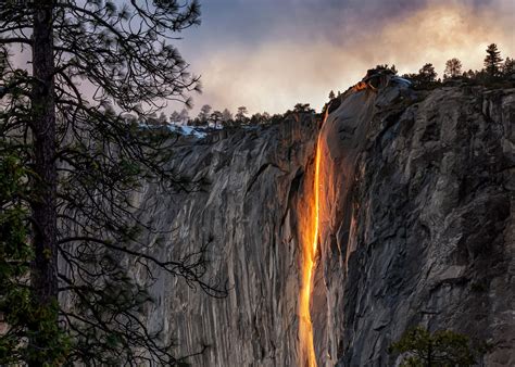 Yosemite Firefall: A Photographer's Guide in 2024 | PetaPixel