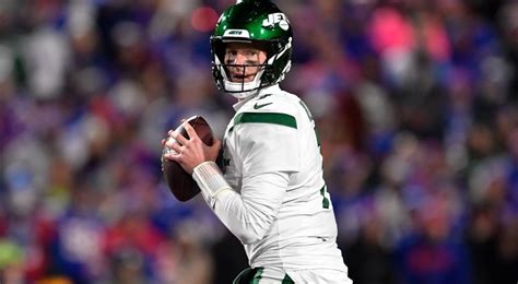 Jets waive QB Tim Boyle, sign Brett Rypien off Seahawks practice squad