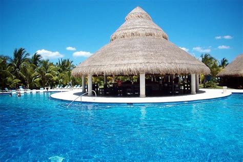 Paradise Beach Cozumel: Cancún Attractions Review - 10Best Experts and ...