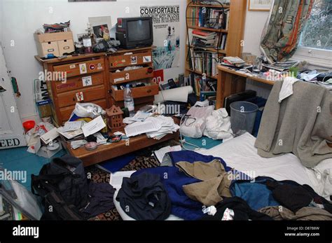 Very messy teenage students bedroom Stock Photo - Alamy