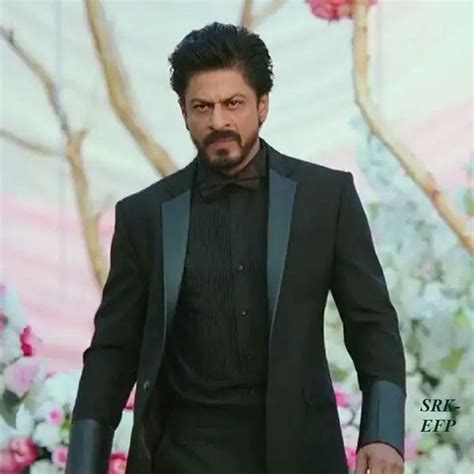 Dilwale (2015) : Shahrukh Khan Picture/Photo. https://www.facebook.com ...